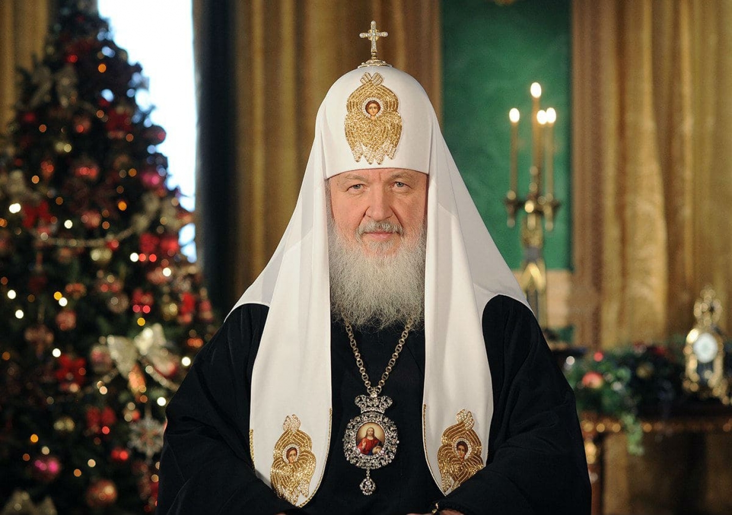 Патриарх Кирилл поздравил христиан, празднующих Рождество 25 декабря